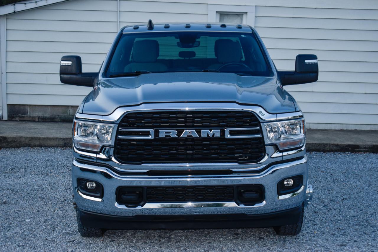 RAM 3500 Big Horn Crew Cab LWB 4WD DRW 2024
