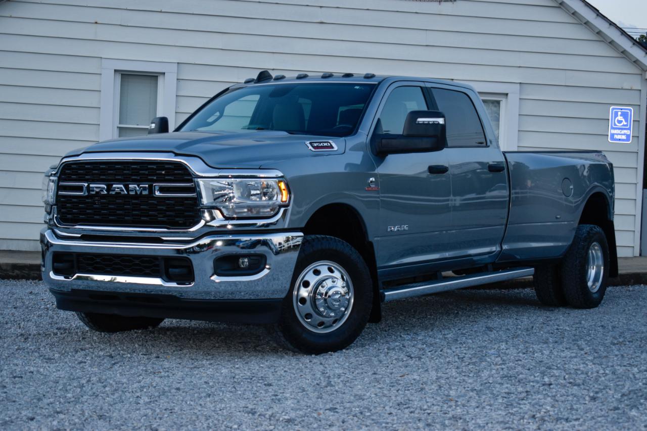 RAM 3500 Big Horn Crew Cab LWB 4WD DRW 2024