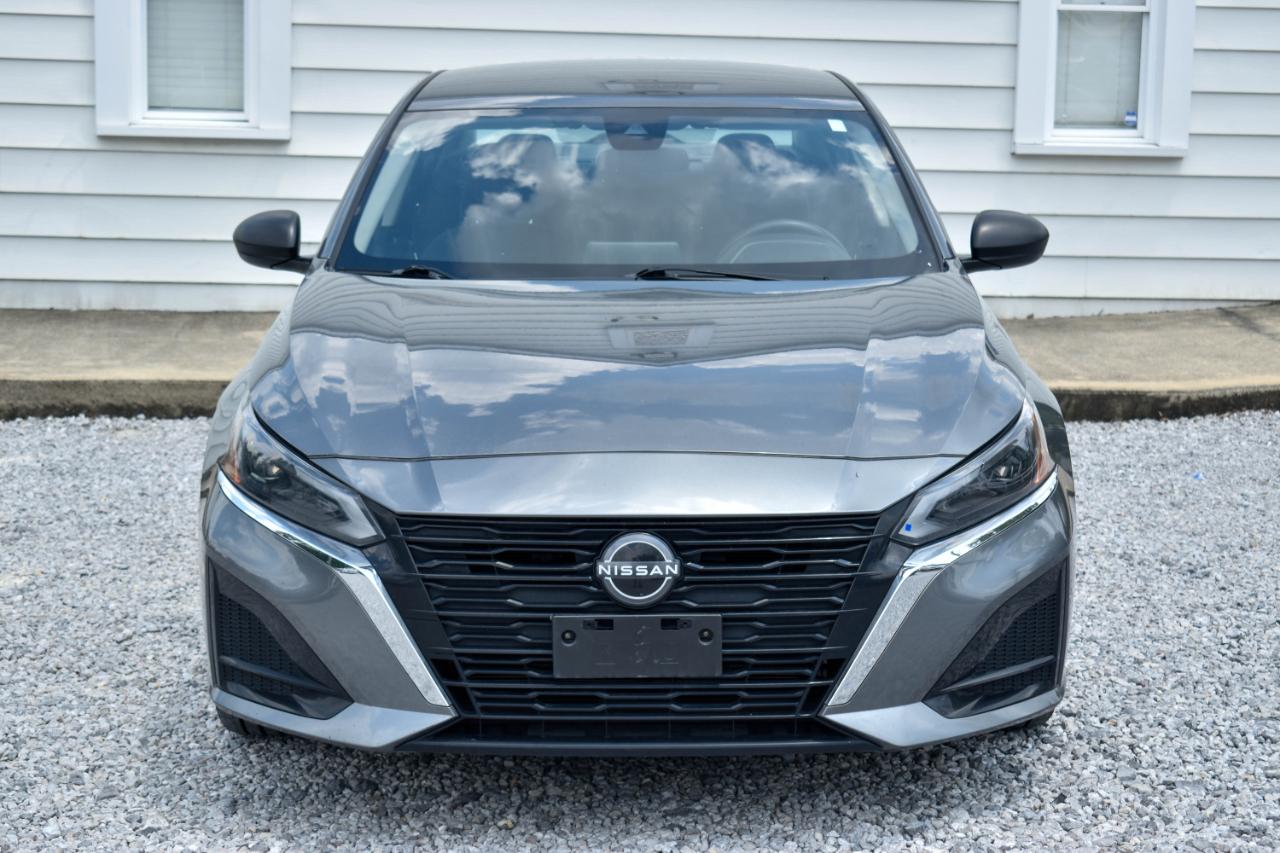 Nissan Altima 2.5 SV 2024