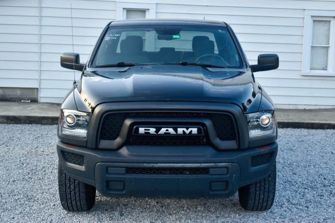 RAM 1500 Classic Tradesman Crew Cab SWB 4WD 2022