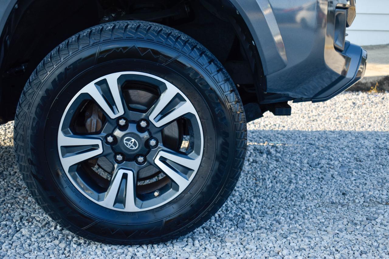 Toyota Tacoma SR5 Double Cab Super Long Bed V6 6AT 2WD 2016