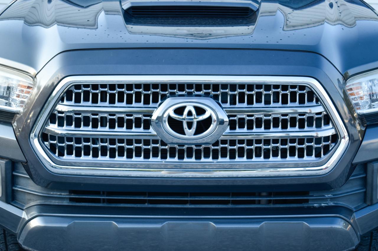 Toyota Tacoma SR5 Double Cab Super Long Bed V6 6AT 2WD 2016