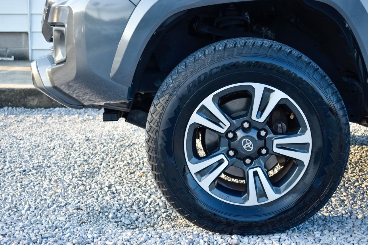 Toyota Tacoma SR5 Double Cab Super Long Bed V6 6AT 2WD 2016