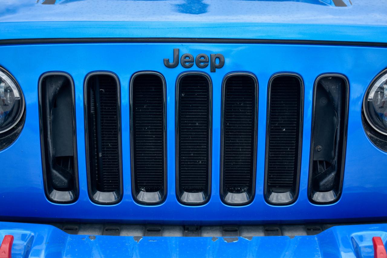 Jeep Wrangler Unlimited Sahara 4WD 2015