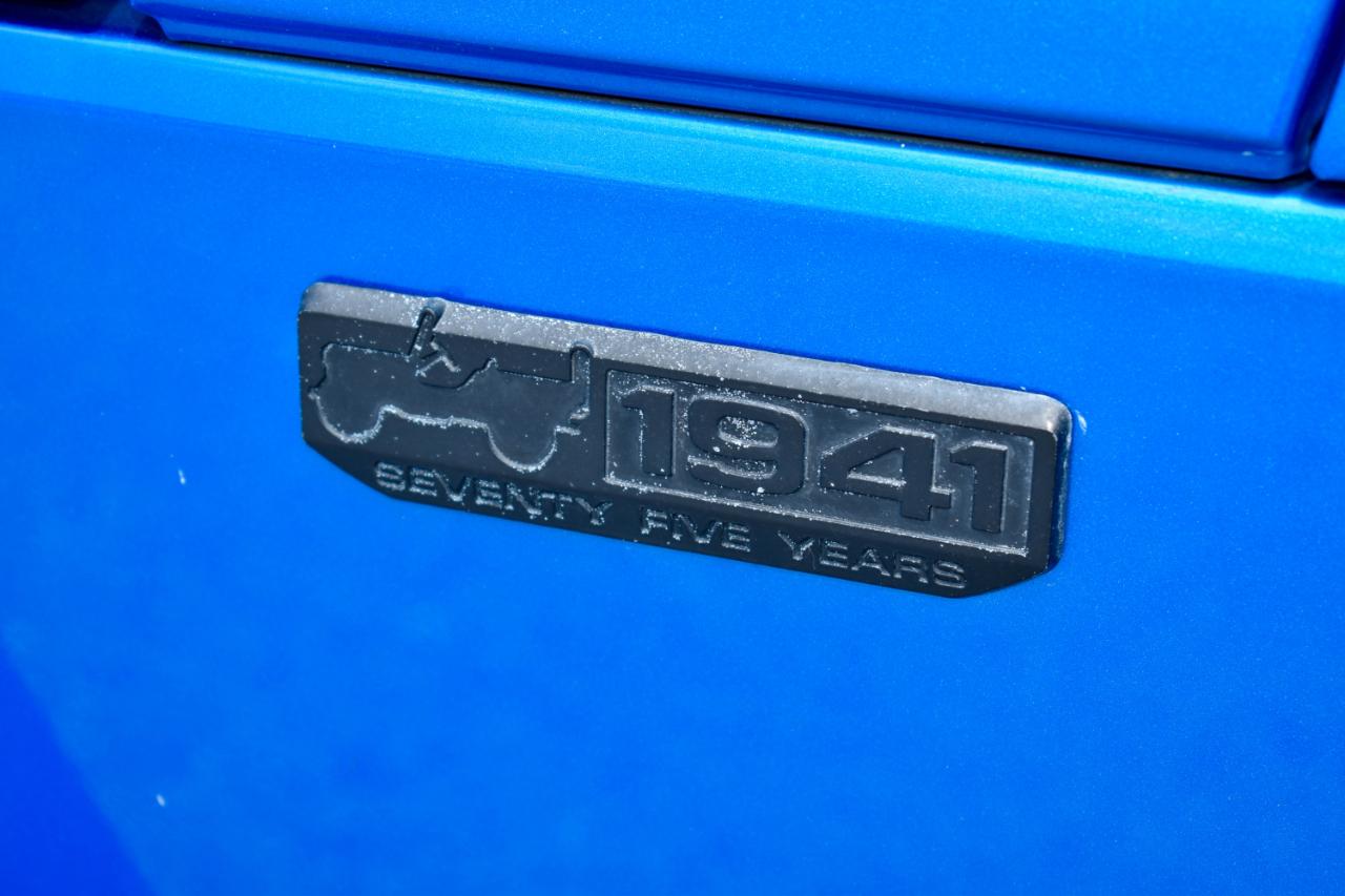 Jeep Wrangler Unlimited Sahara 4WD 2015