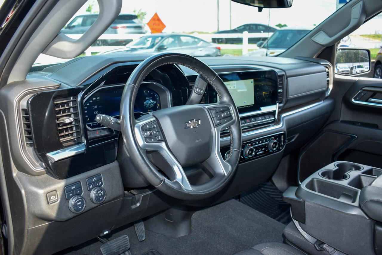 Chevrolet Silverado 1500 RST Crew Cab 4WD 2023