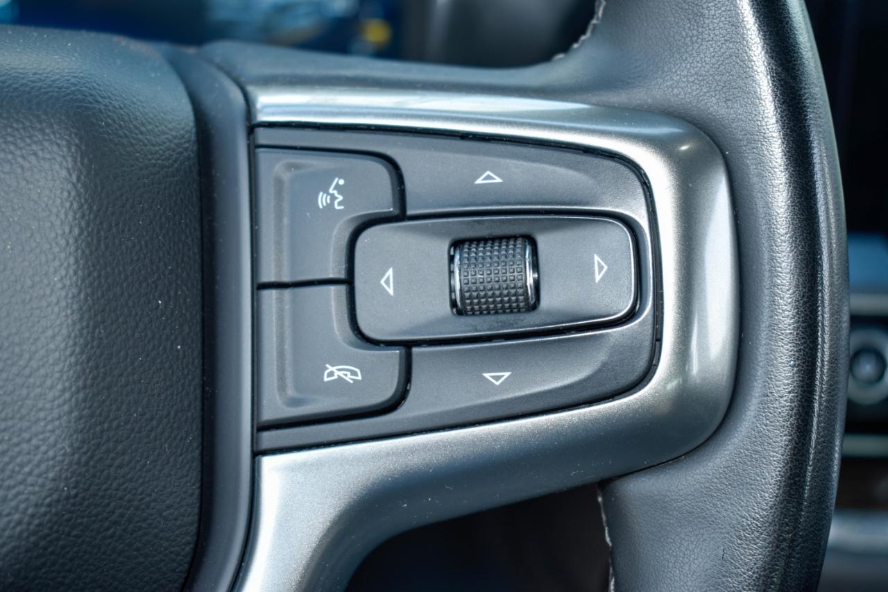 Chevrolet Silverado 1500 RST Crew Cab 4WD 2023