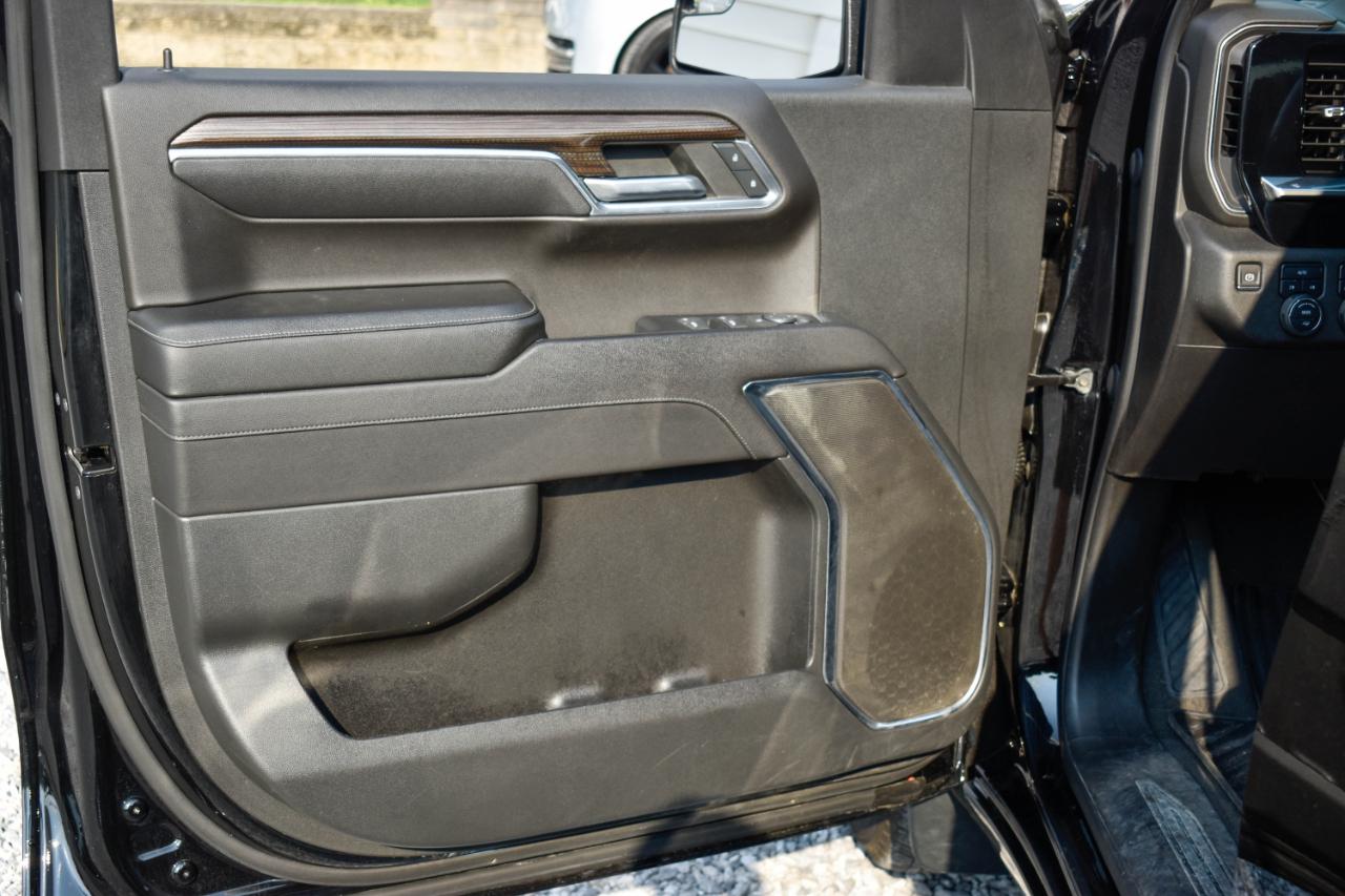 Chevrolet Silverado 1500 RST Crew Cab 4WD 2023