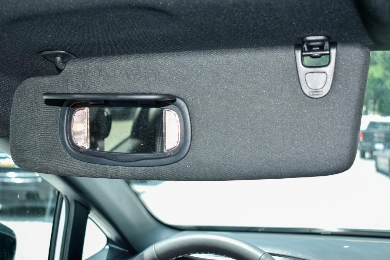 Chrysler Pacifica Touring 2024