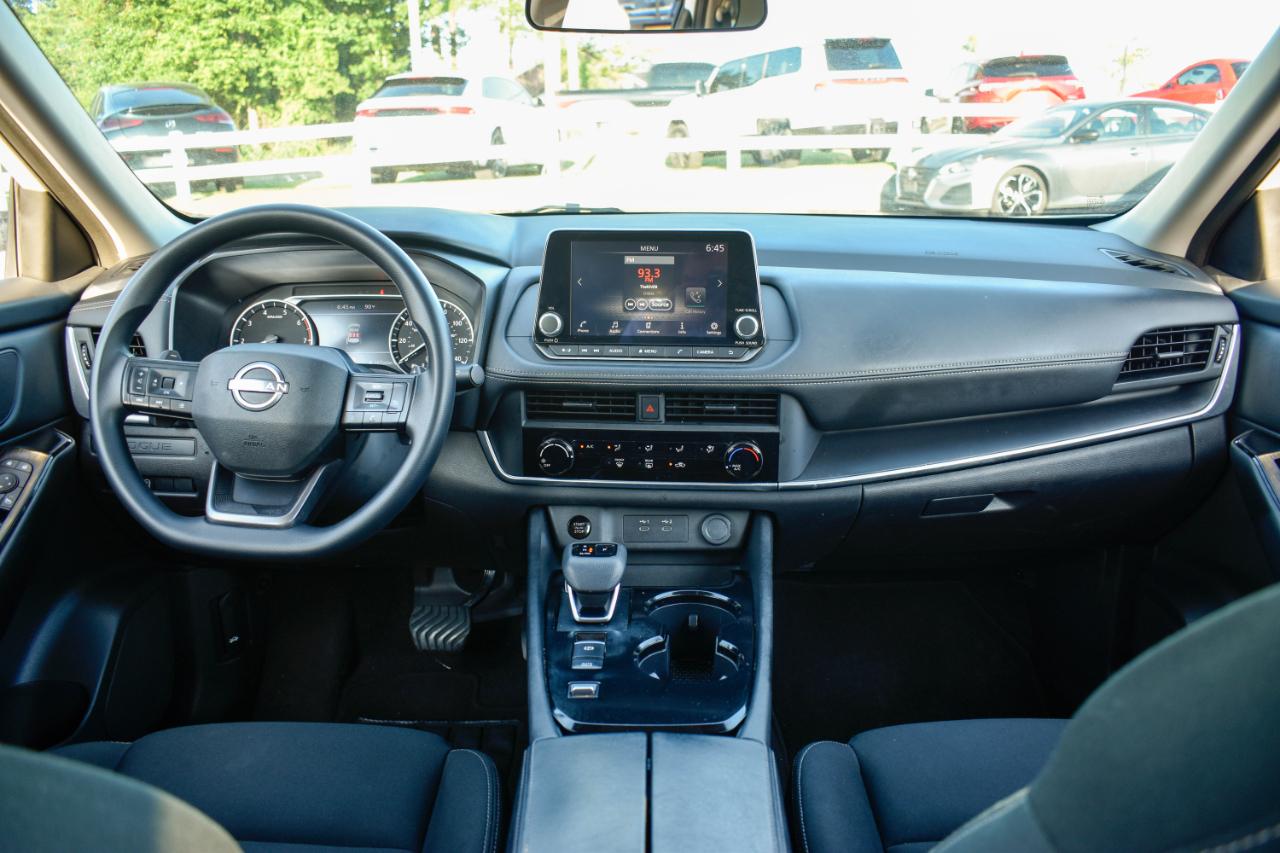 Nissan Rogue S 2025