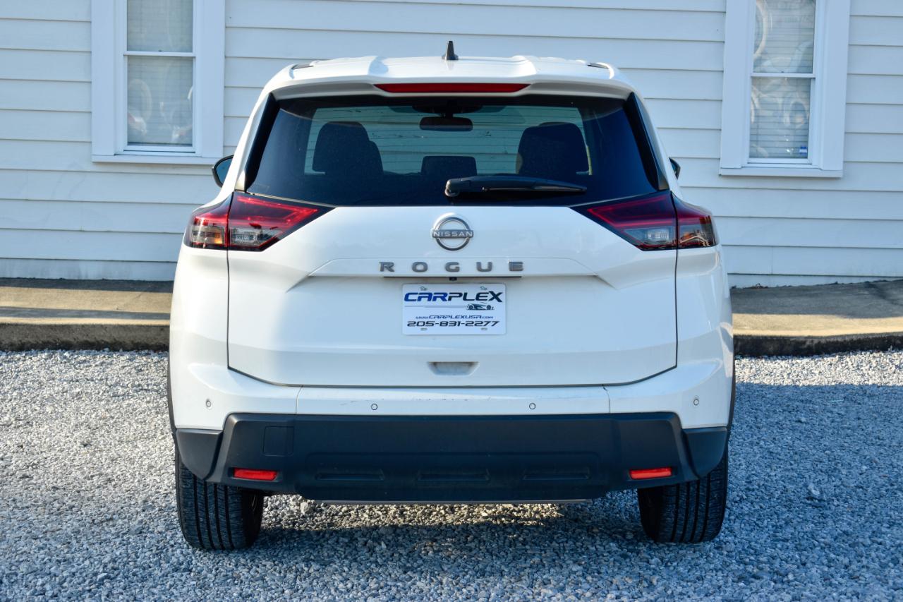 Nissan Rogue S 2025