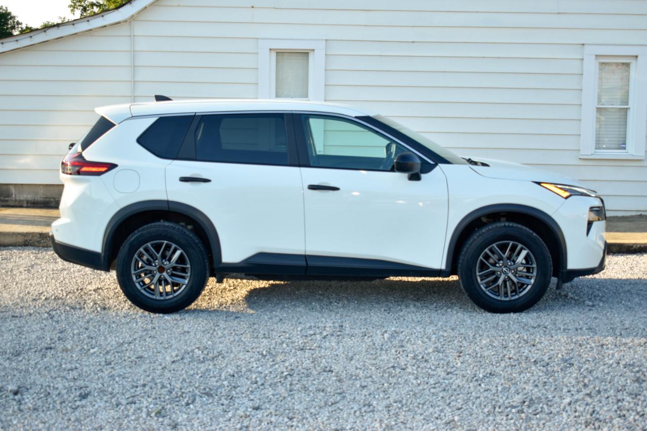 Nissan Rogue S 2025
