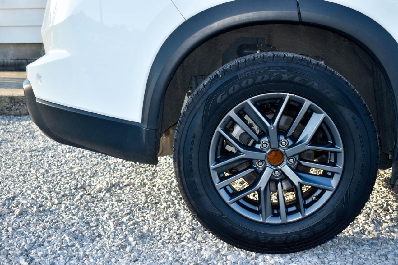 Nissan Rogue S 2025