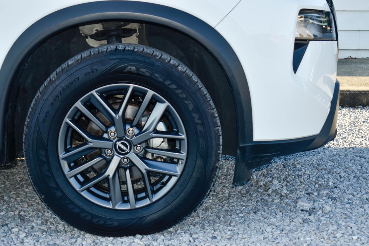 Nissan Rogue S 2025