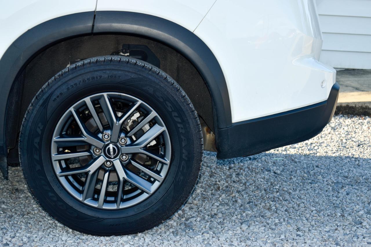 Nissan Rogue S 2025