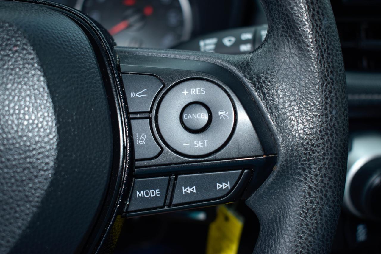 Toyota RAV4 LE 2019