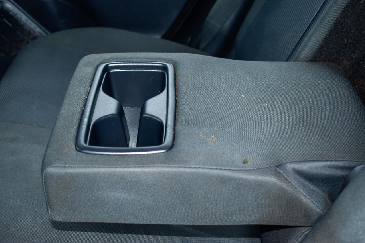 Toyota RAV4 LE 2019