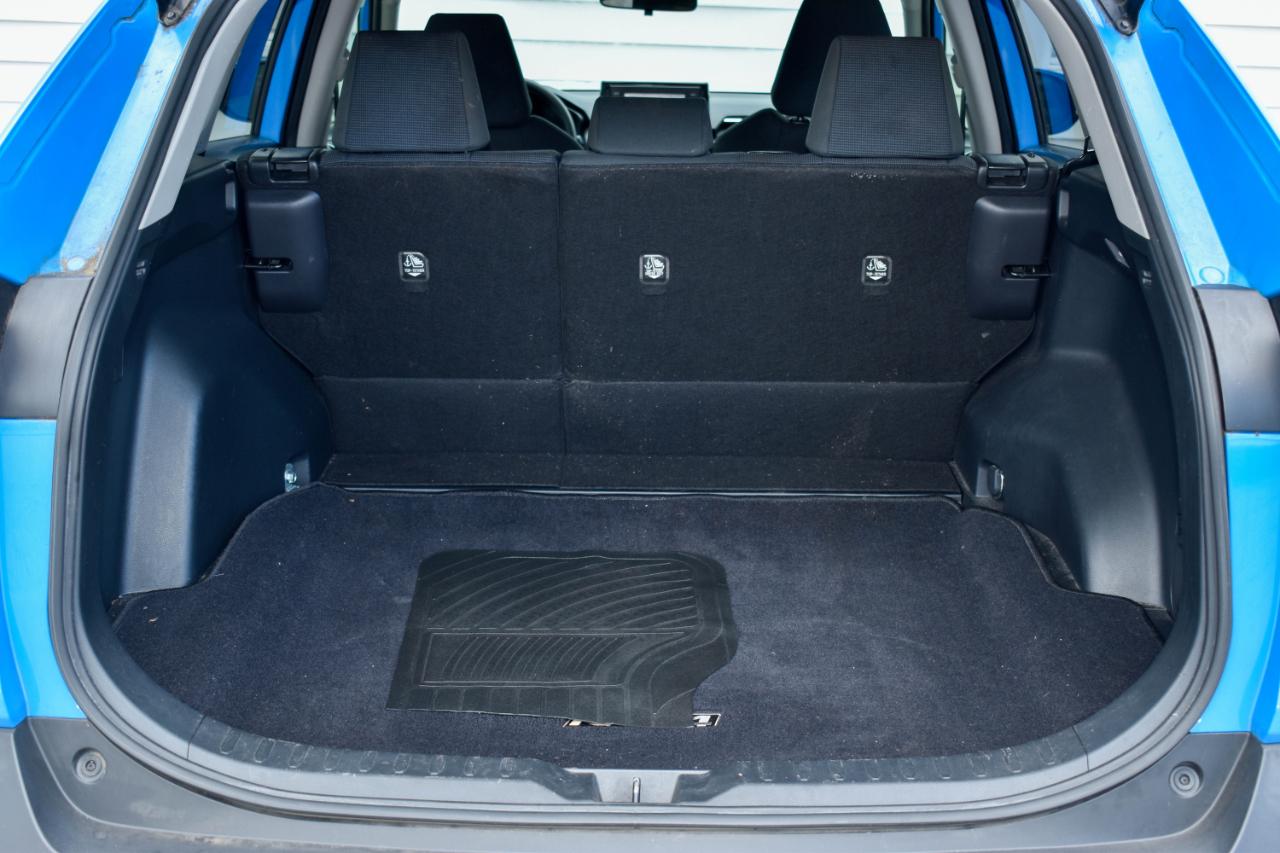 Toyota RAV4 LE 2019