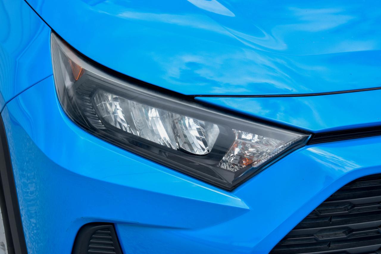 Toyota RAV4 LE 2019