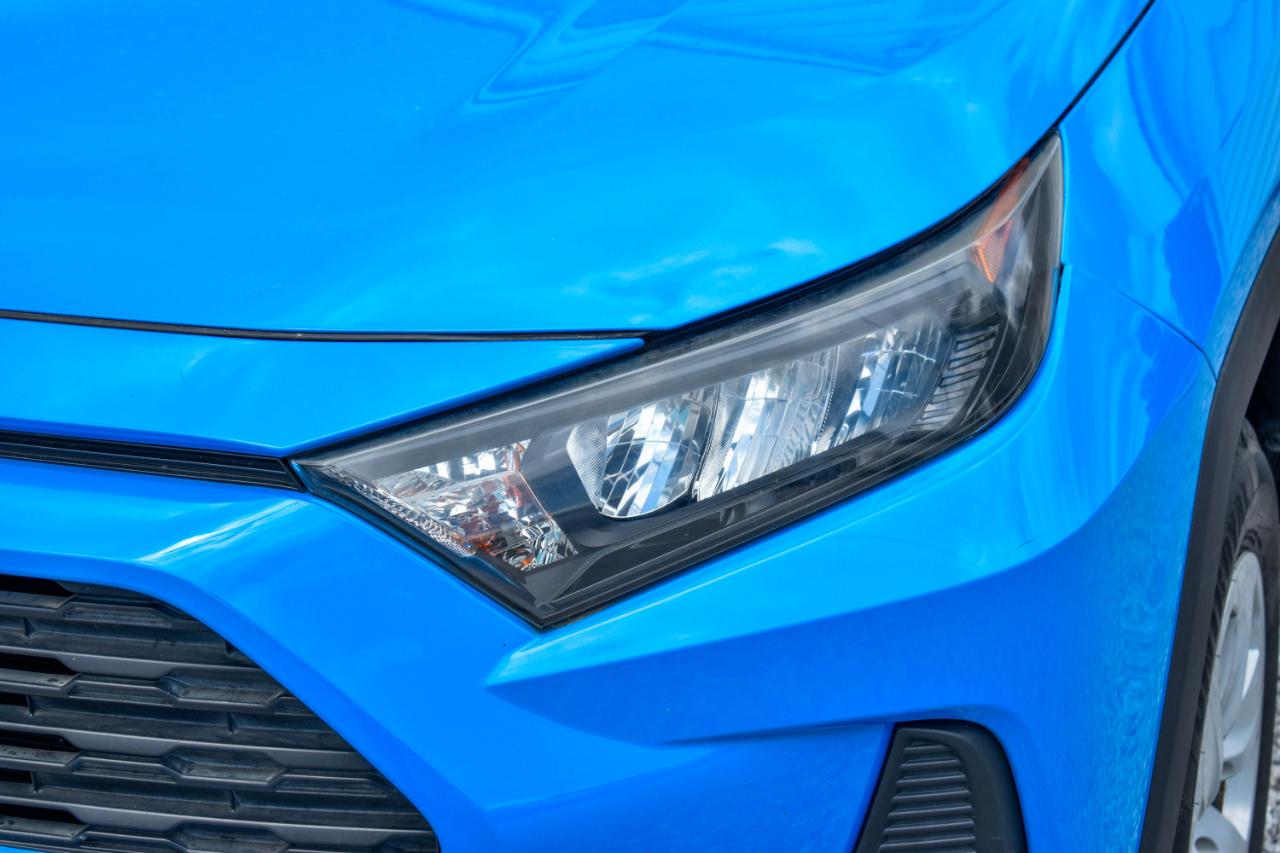 Toyota RAV4 LE 2019