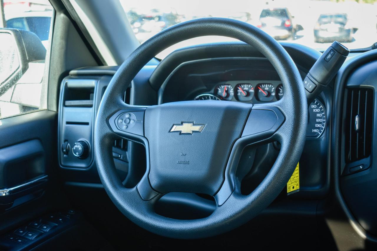Chevrolet Silverado 1500 Custom Crew Cab 4WD 2018