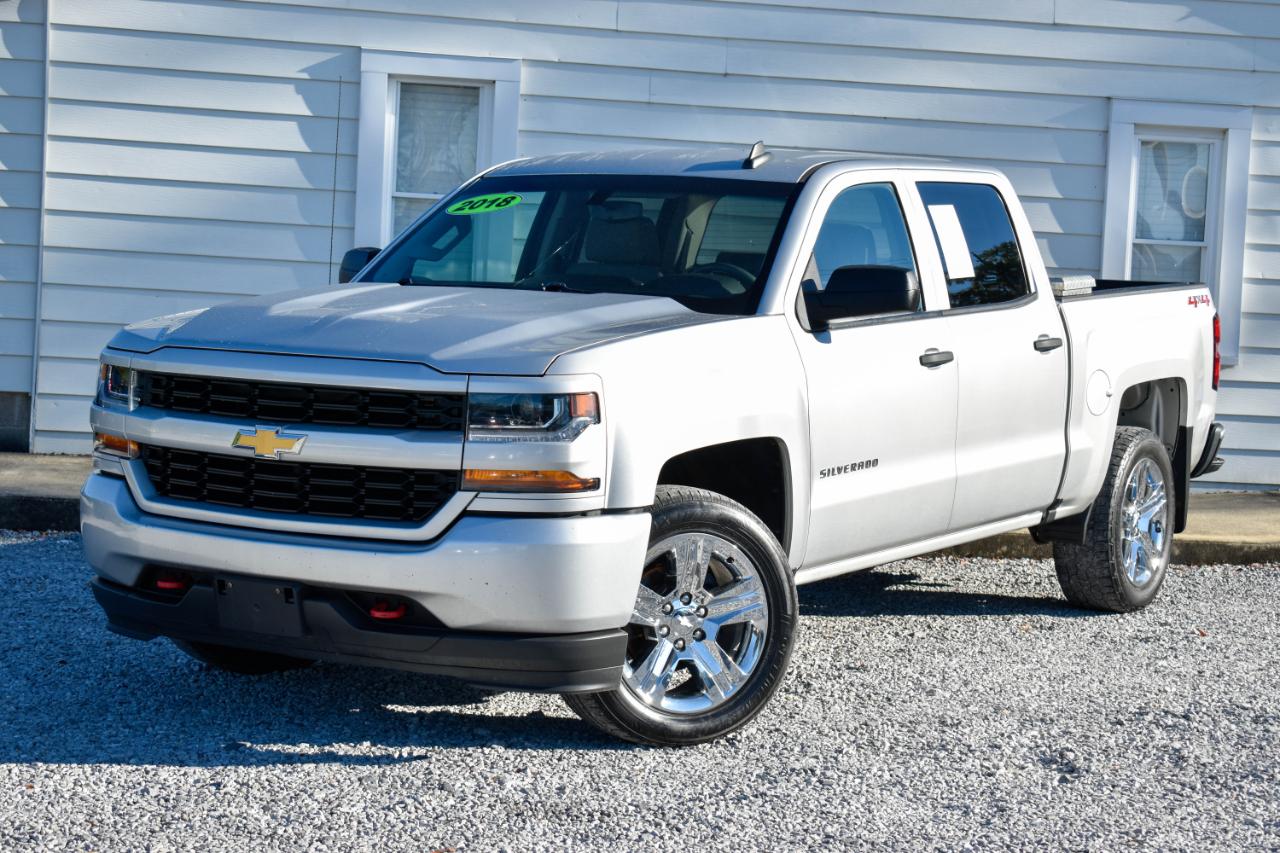Chevrolet Silverado 1500 Custom Crew Cab 4WD 2018