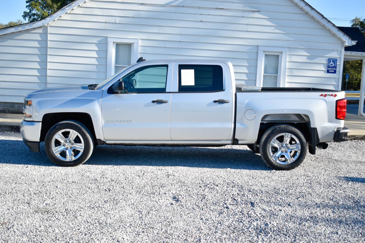 Chevrolet Silverado 1500 Custom Crew Cab 4WD 2018