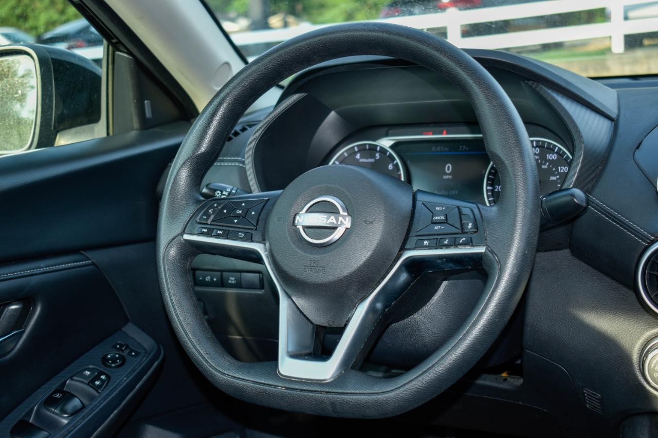 Nissan Sentra SV 2024
