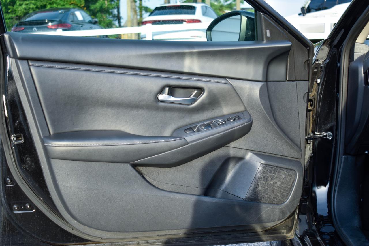 Nissan Sentra SV 2024