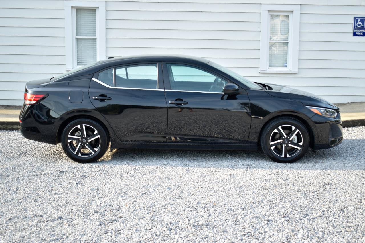 Nissan Sentra SV 2024