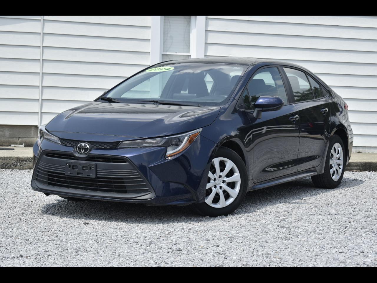 Toyota Corolla LE 2024