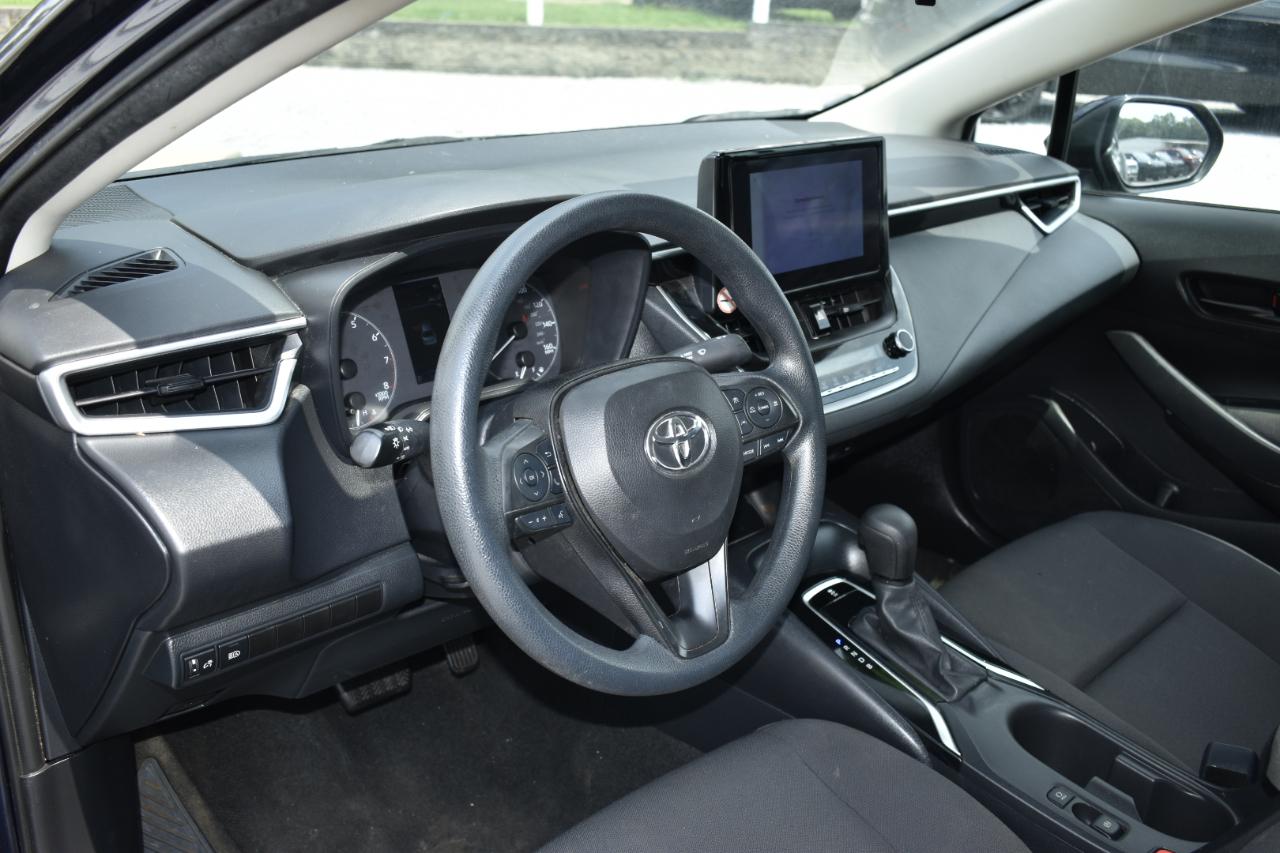 Toyota Corolla LE 2024