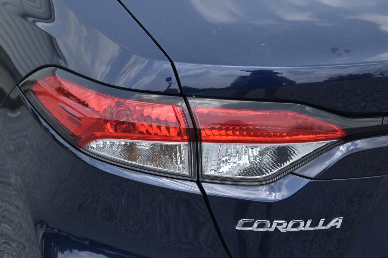 Toyota Corolla LE 2024