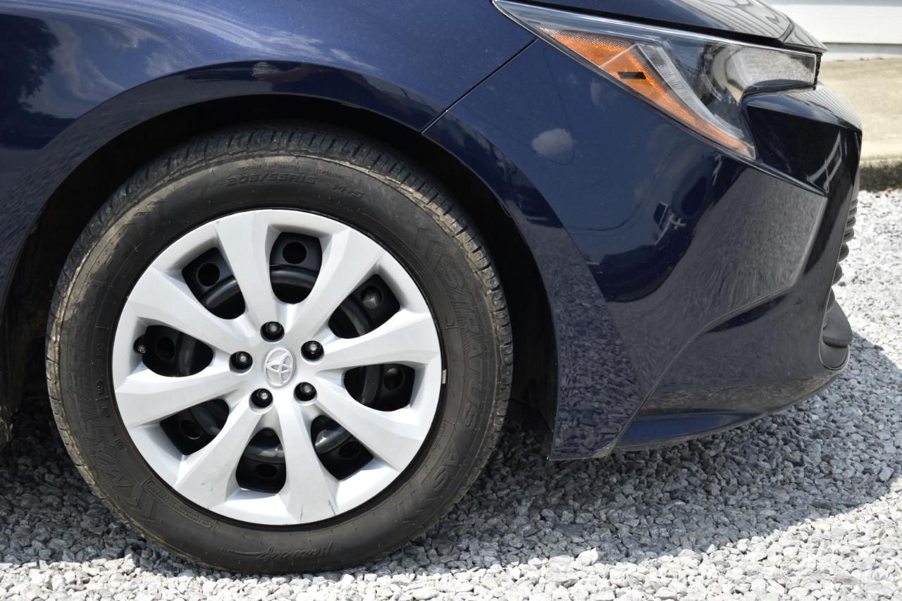 Toyota Corolla LE 2024