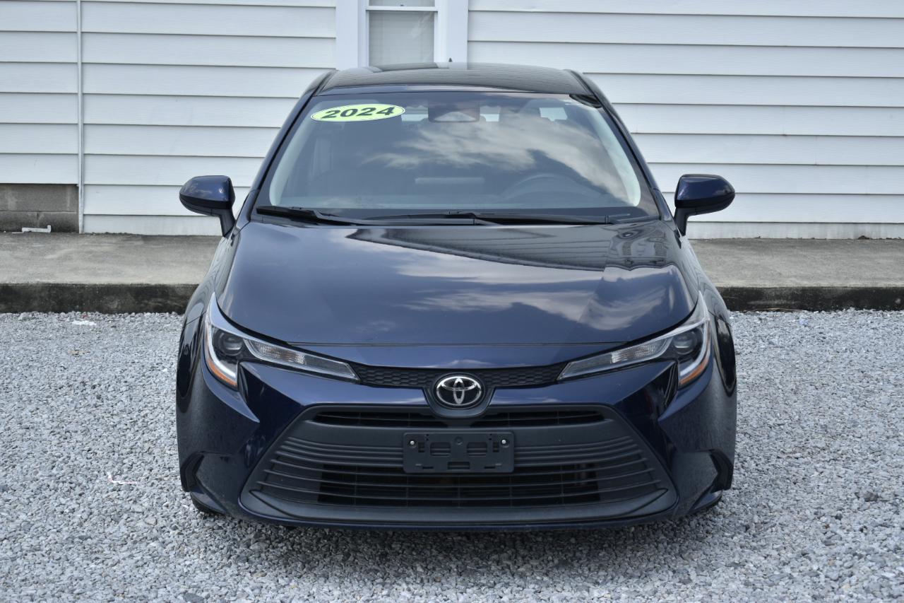 Toyota Corolla LE 2024