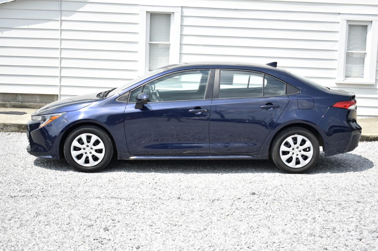 Toyota Corolla LE 2024