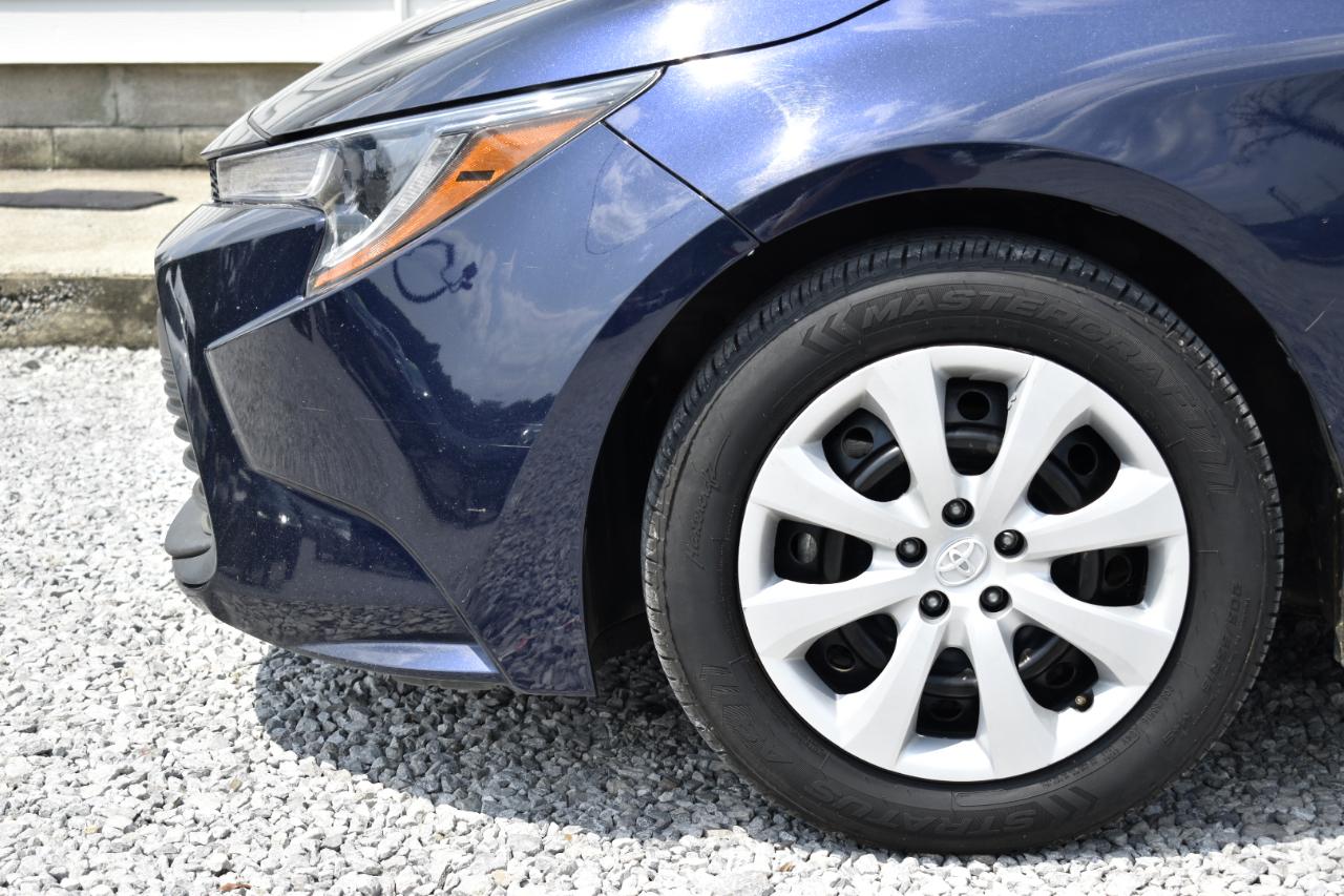 Toyota Corolla LE 2024