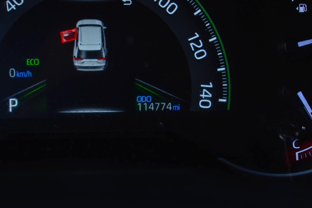 Toyota RAV4 LE 2024