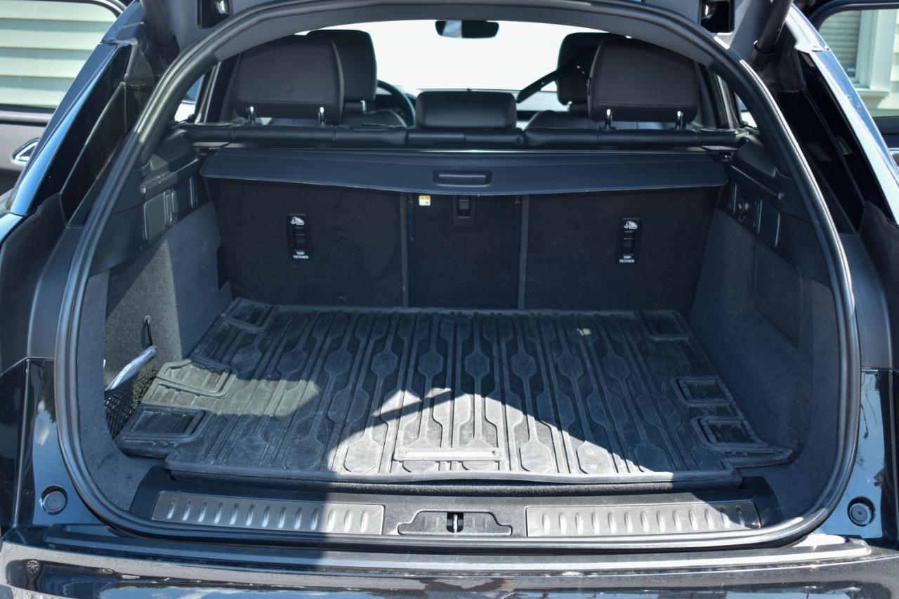 Land Rover Range Rover Velar P400 Dynamic SE 2025