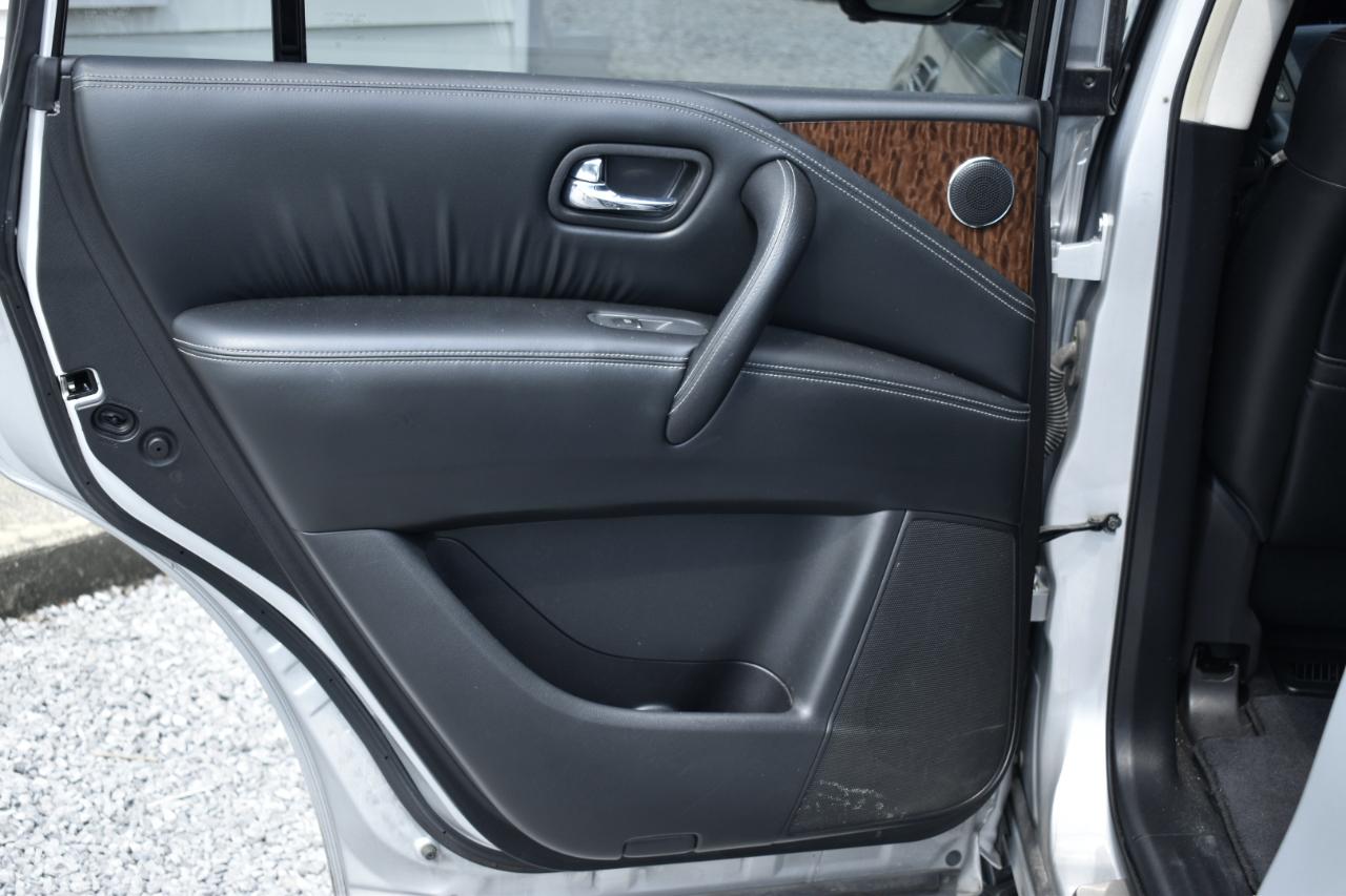 Nissan Armada SV 2WD 2017