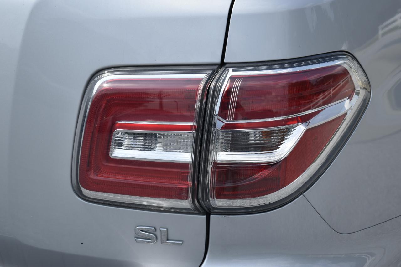 Nissan Armada SV 2WD 2017