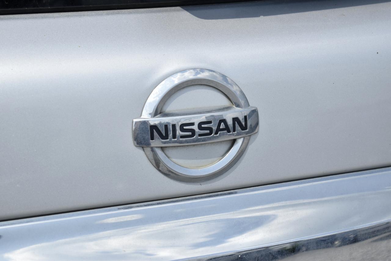 Nissan Armada SV 2WD 2017