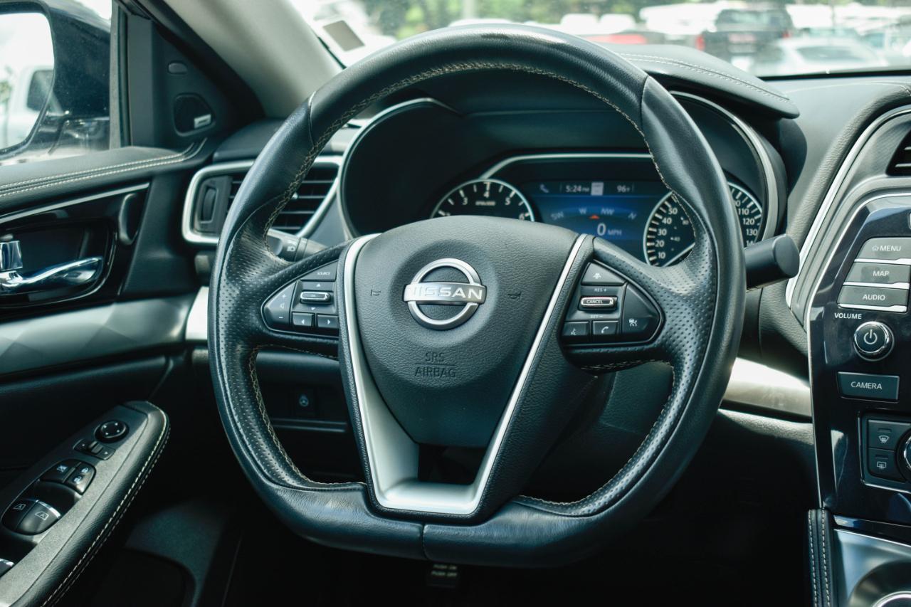 Nissan Maxima 3.5 SL 2023