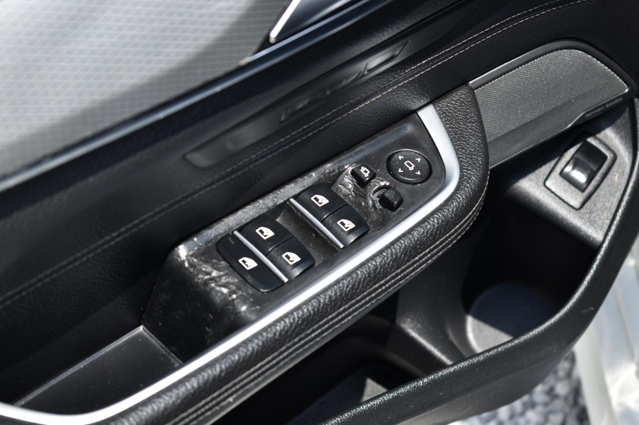 BMW 6-Series Gran Turismo 640i xDrive 2019