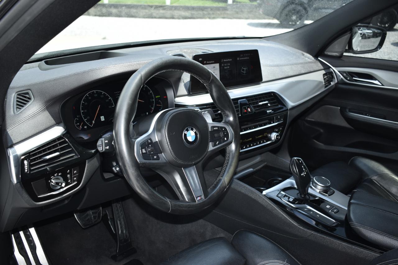BMW 6-Series Gran Turismo 640i xDrive 2019