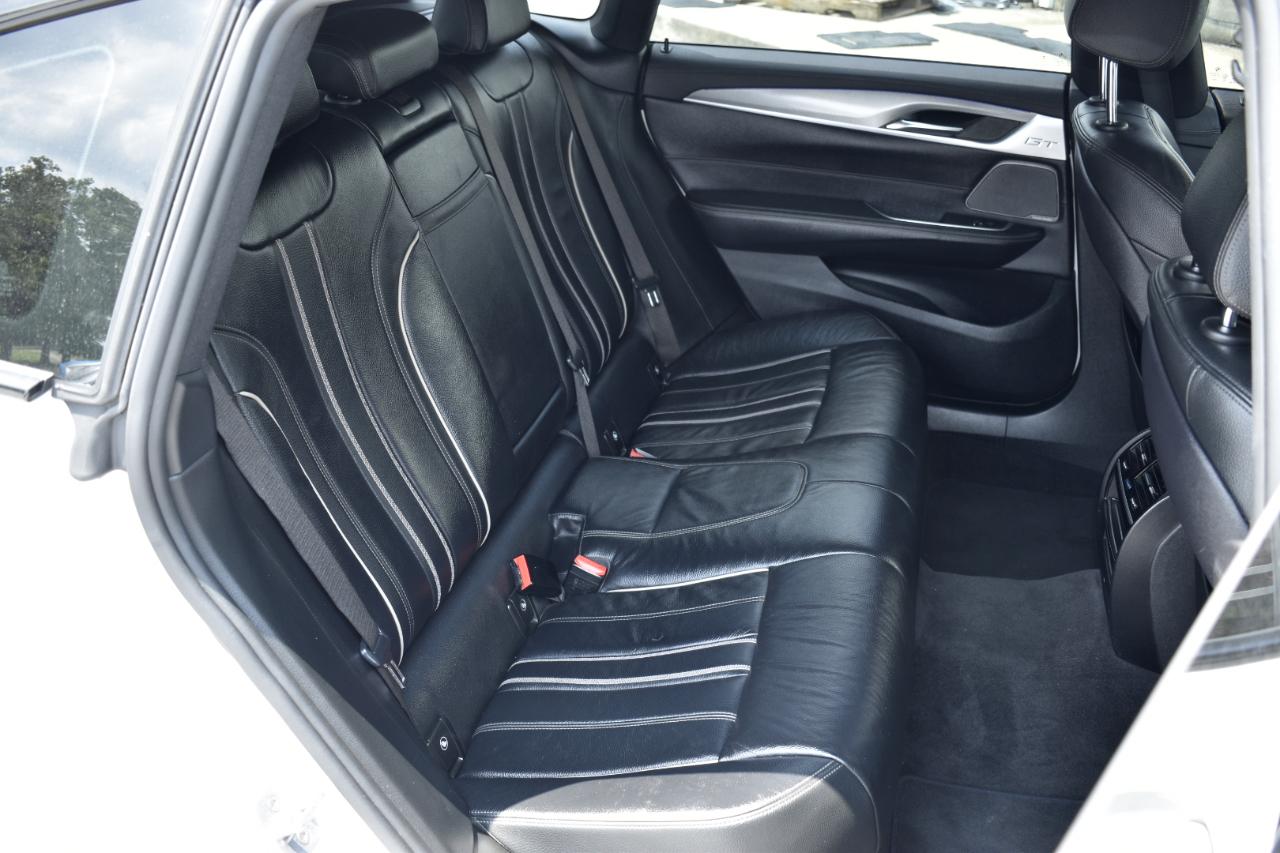 BMW 6-Series Gran Turismo 640i xDrive 2019