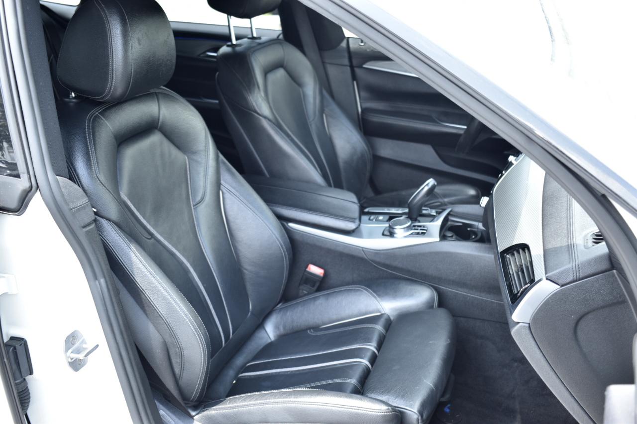 BMW 6-Series Gran Turismo 640i xDrive 2019