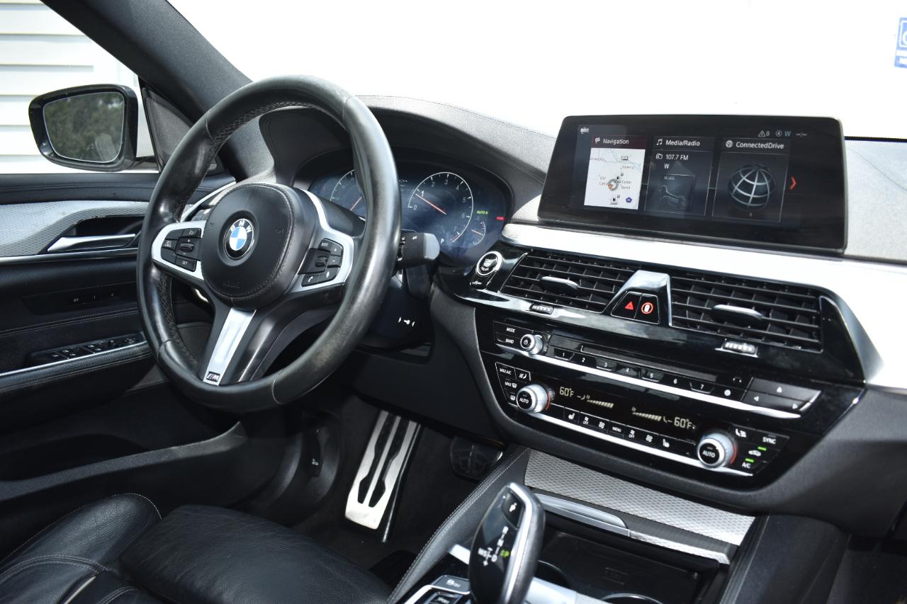 BMW 6-Series Gran Turismo 640i xDrive 2019