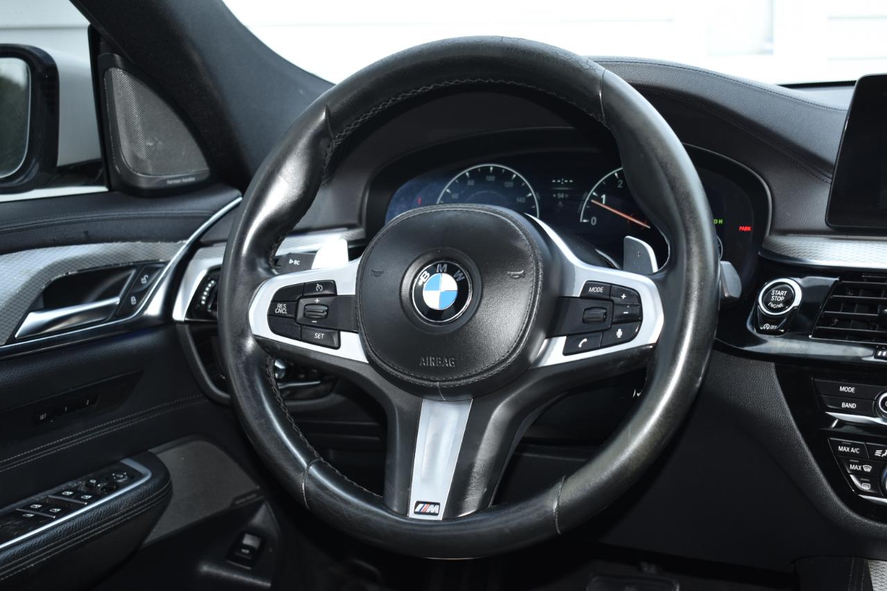 BMW 6-Series Gran Turismo 640i xDrive 2019