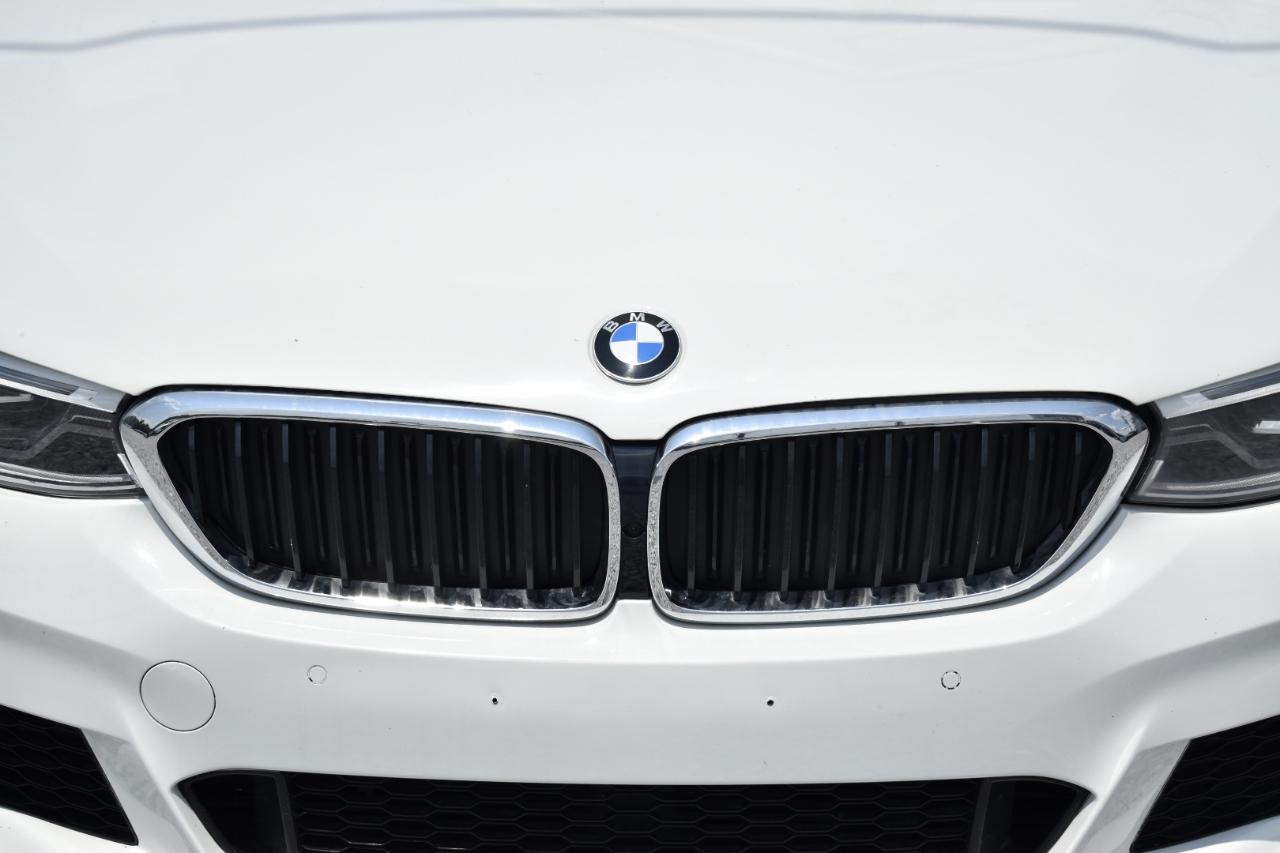 BMW 6-Series Gran Turismo 640i xDrive 2019